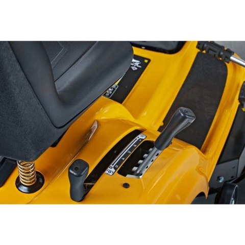 TRAKTOR OGRODOWY CUB CADET LT2 NR92 TRAKTOR OGRODOWY CUB CADET LT2 NR92