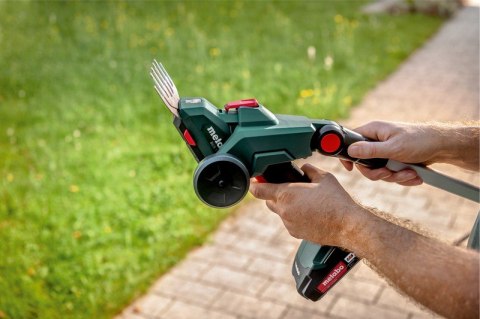 NOŻYCE DO KRZEWÓW I TRAWY AKUM. SGS 18 LTX Q 0*AH METABOX NOŻYCE DO KRZEWÓW I TRAWY AKUM. SGS 18 LTX Q 0*AH METABOX