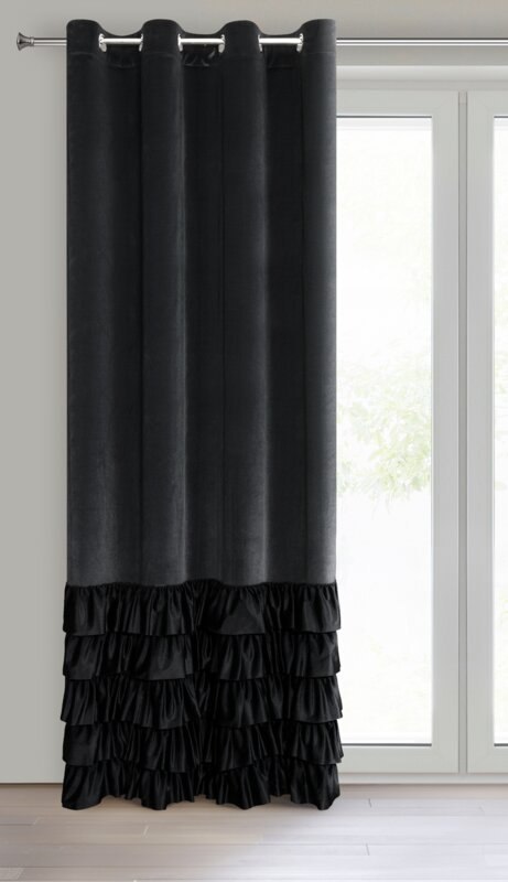 ZASŁONA GOTOWA DANI 140 X 250 CM CZARNY EUROFIRANY ZASŁONA GOTOWA DANI 140 X 250 CM CZARNY EUROFIRANY