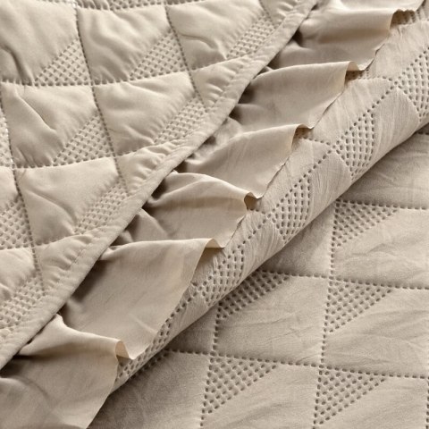 NARZUTA VANESA 170 X 210 CM BEŻOWY EUROFIRANY NARZUTA VANESA 170 X 210 CM BEŻOWY EUROFIRANY