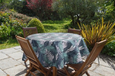 OBRUS GARDEN O 150 CM GRANATOWY EUROFIRANY OBRUS GARDEN O 150 CM GRANATOWY EUROFIRANY