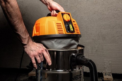 ODKURZACZ 1600W 35L. ODKURZACZ 1600W 35L.