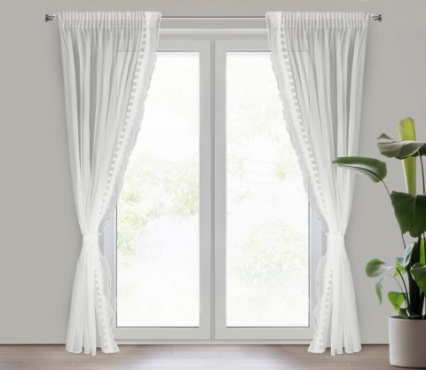 FIRANA GOTOWA LARISA NA TAŚMIE 140 X 270 CM BIAŁY FIRANA GOTOWA LARISA NA TAŚMIE 140 X 270 CM BIAŁY
