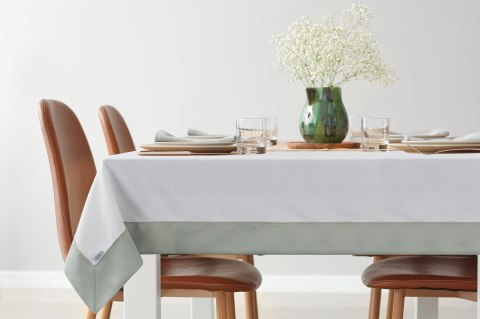 OBRUS SYLVIA 145 X 350 CM NATURALNY OBRUS SYLVIA 145 X 350 CM NATURALNY