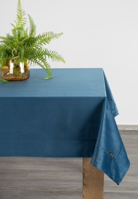 OBRUS VELVET 145 X 220 CM GRANATOWY EUROFIRANY OBRUS VELVET 145 X 220 CM GRANATOWY EUROFIRANY