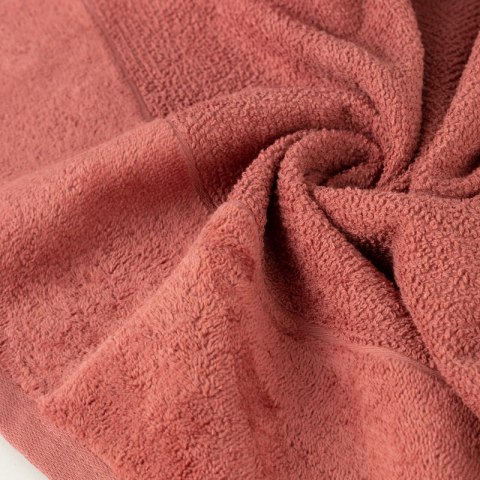 RĘCZNIK LUCY (14) 30 X 50 CM MARSALA EUROFIRANY RĘCZNIK LUCY (14) 30 X 50 CM MARSALA EUROFIRANY