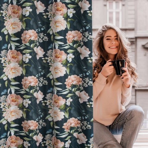 ZASŁONA GOTOWA SALMA 140 X 270 CM CZARNY EUROFIRANY ZASŁONA GOTOWA SALMA 140 X 270 CM CZARNY EUROFIRANY