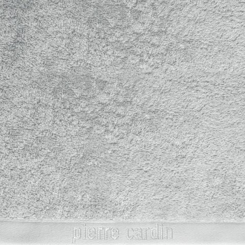 RĘCZNIK PIERRE CARDIN EVI 50 X 90 CM SREBRNY EUROFIRANY RĘCZNIK PIERRE CARDIN EVI 50 X 90 CM SREBRNY EUROFIRANY